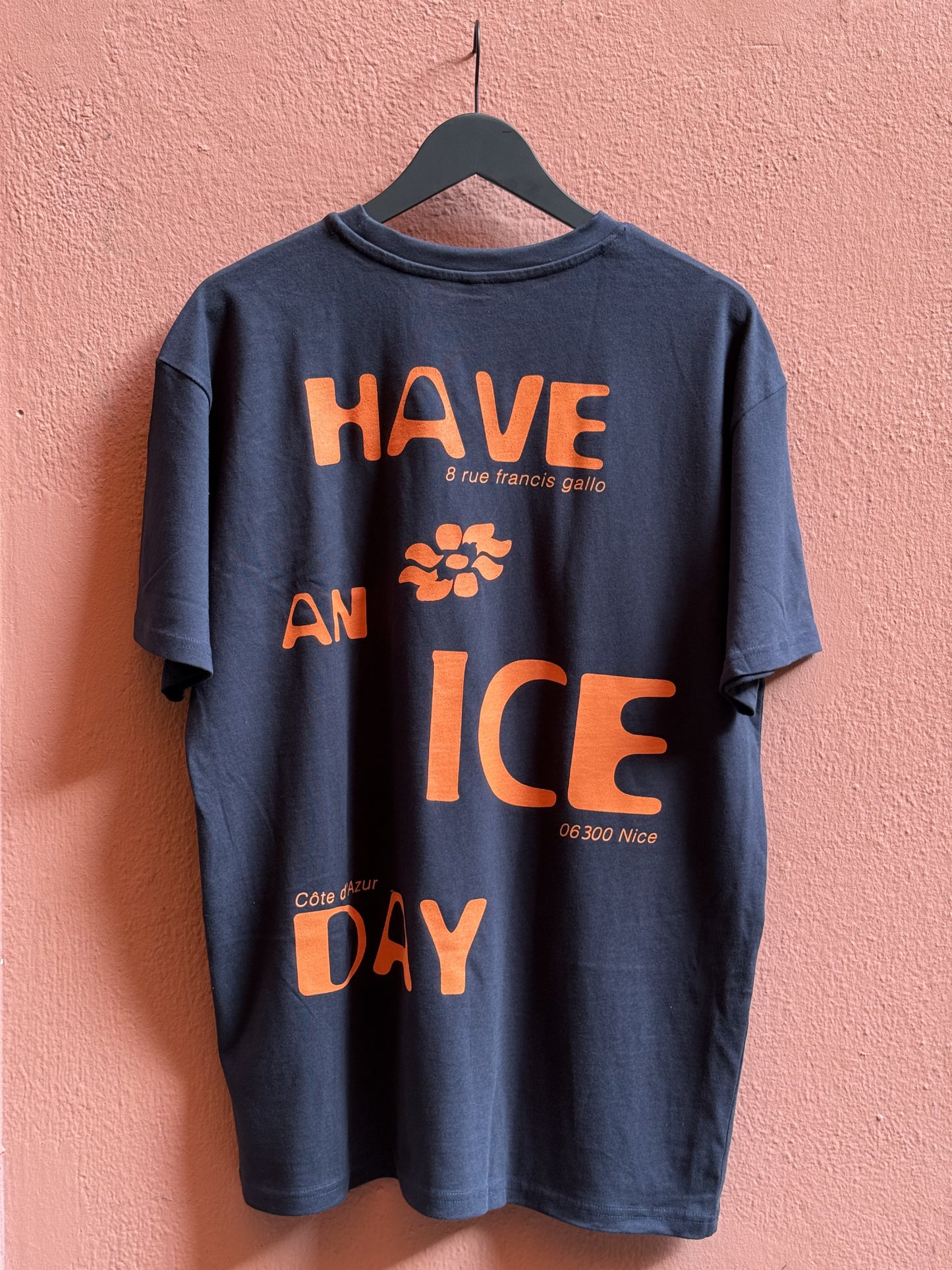 T-shirt "Have an Ice Day"
